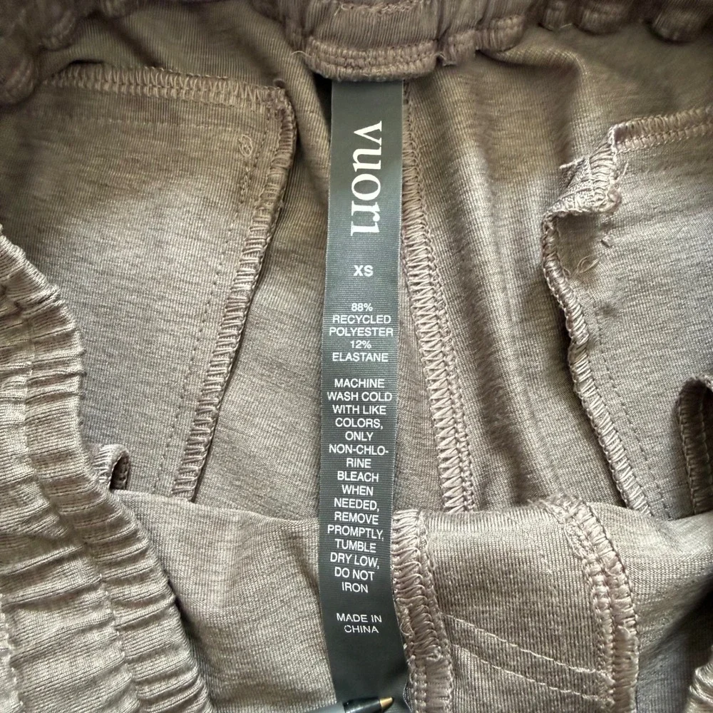 Vuori Sunday Performance Shorts Mens XS Brown Heathered 8